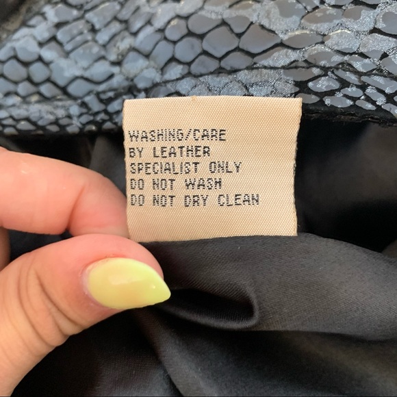 100% Leather Snake Print Jacket - Picture 5 of 5